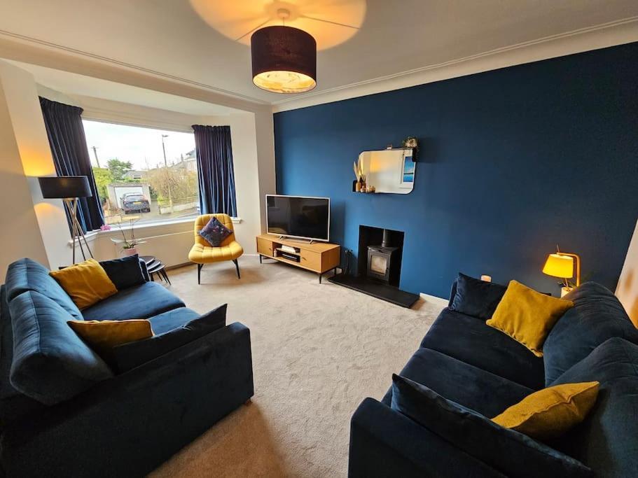 Kaimes Kip: Stylish Edinburgh Five Bedroom Home, Edinburgh